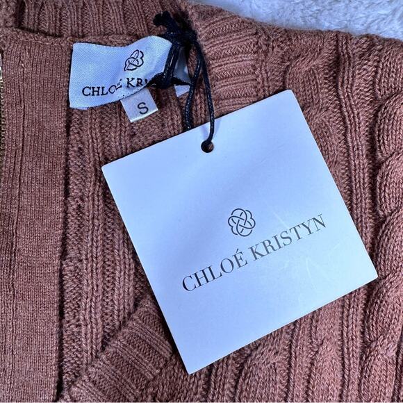 Chloe Kristyn Size Small Tan Tequila V Neck Cable Sweater Cozy Cabin Chic NWT - Picture 8 of 15